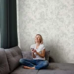 کاغذ دیواری طرح پتینه نقره‌ای - تصویر 2